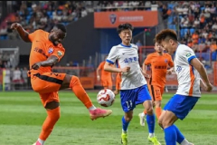 Nhật định phạt góc Shandong Taishan vs Yunnan Yukun, 18h35 ngày 10/7