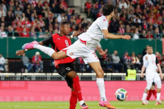 Nhật định phạt góc Áo vs Jordan, 11h00 ngày 17/6