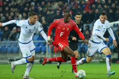 Soi thẻ phạt Thụy Sĩ vs Bosnia-Herzegovina, 2h00 ngày 19/6