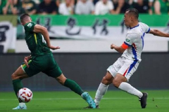 Nhật định phạt góc Shanghai Shenhua vs Beijing Guoan, 18h35 ngày 11/7