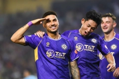 Hà Nội FC áp sát nhóm đầu sau chiến thắng trước Nam Định