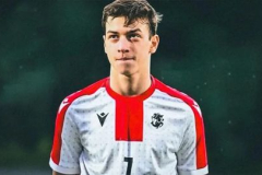 Bayern 'chấm' em trai 16 tuổi của Kvaratskhelia 