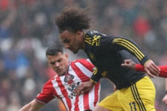 Sunderland giúp MU 'tống cổ' Zirkzee