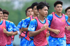 HLV Yutaka Ikeuchi áp dụng chiến thuật tâm lý ‘độc lạ’ để U19 Việt Nam đấu Indonesia