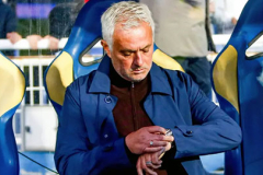 Mourinho đòi quyền lực tuyệt đối khi tái hợp Real Madrid