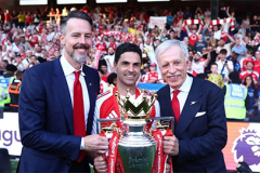 Arsenal đã có 2 trong 3 yếu tố để mở ra thời kỳ xưng bá
