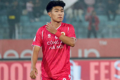 Trung vệ Phạm Lý Đức gặp tình cảnh trớ trêu ở V.League 2025/26