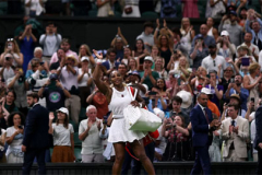 Serena Williams thua trận tái xuất Wimbledon sau 4 năm