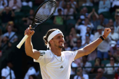 Alexander Zverev lần đầu vào bán kết Wimbledon