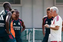 Mourinho kiên nhẫn với 'bom tấn' 140 triệu euro của Real