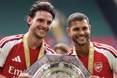 Arsenal sở hữu hàng tiền vệ hay nhất thế giới?