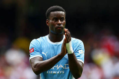 Trực tiếp Man City 1-1 Bournemouth: Guehi lập công
