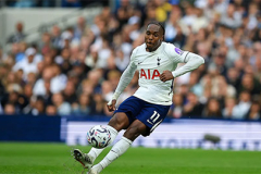 Sao Tottenham có pha đá phạt tệ nhất lịch sử Premier League