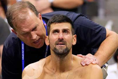 Novak Djokovic thua sốc ở US Open, mạng xã hội rộ nghi vấn về 'căn bệnh bí ẩn'
