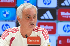 Nghiền nát Vallecano, Mourinho vẫn cảnh báo cầu thủ Real Madrid