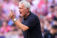 Mourinho chỉ trích 4 sao Real, tuyên bố cứng về khả năng sa thải