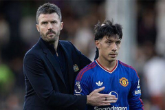Carrick loại 3 ngôi sao MU sau loạt FIFA Days?