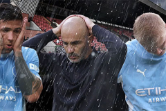 Man City có thể rơi xuống hạng 5 vì một kẽ hở chưa từng có