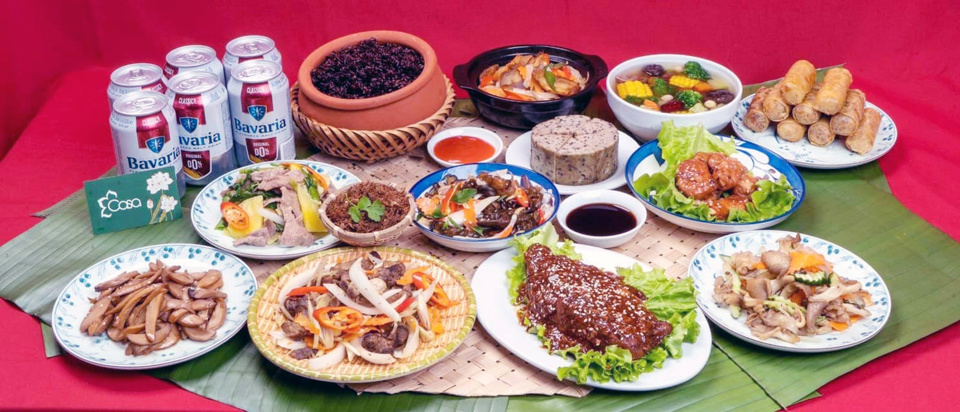 Mâm cỗ chay cúng Rằm tháng Giêng. Ảnh: Hoài Nam