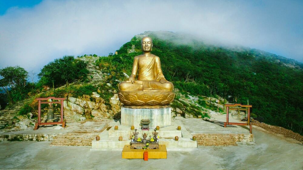  Miễn phí tham quan Quần thể di tích và danh thắng Yên Tử đến hết năm 2028