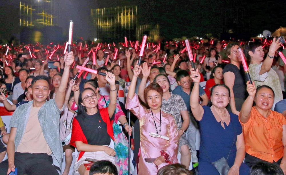 Lễ hội Hoa Phượng Đỏ - Hải Phòng: Hành trình thế kỷ của thành phố Hoa thắp lửa 9
